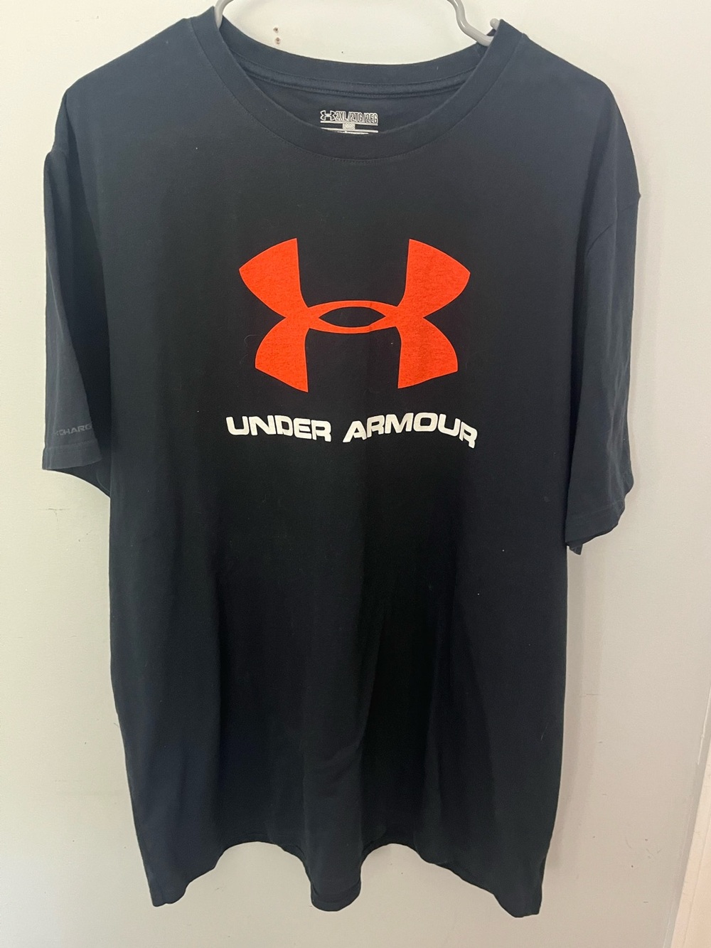 Under Armour men shirt